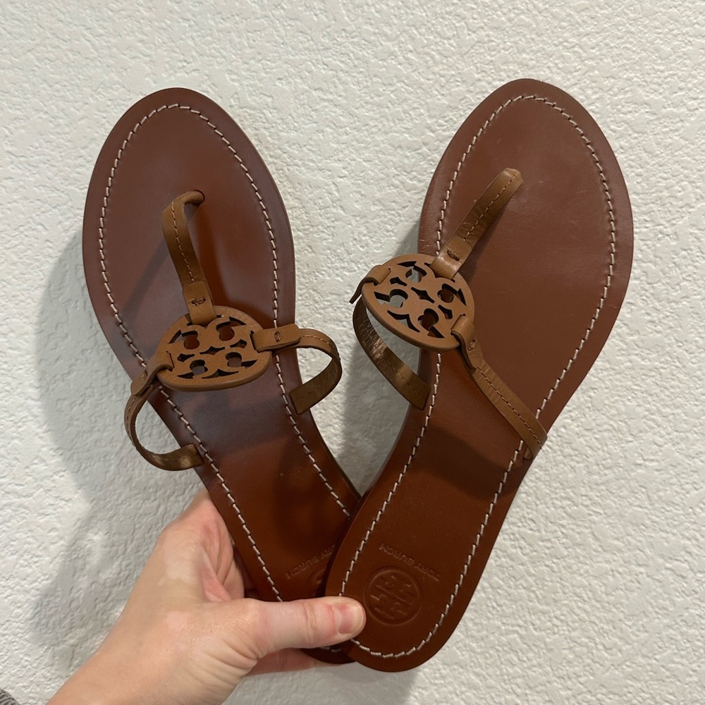 Brown Camel leather Tory Burch sandals 9.5 US